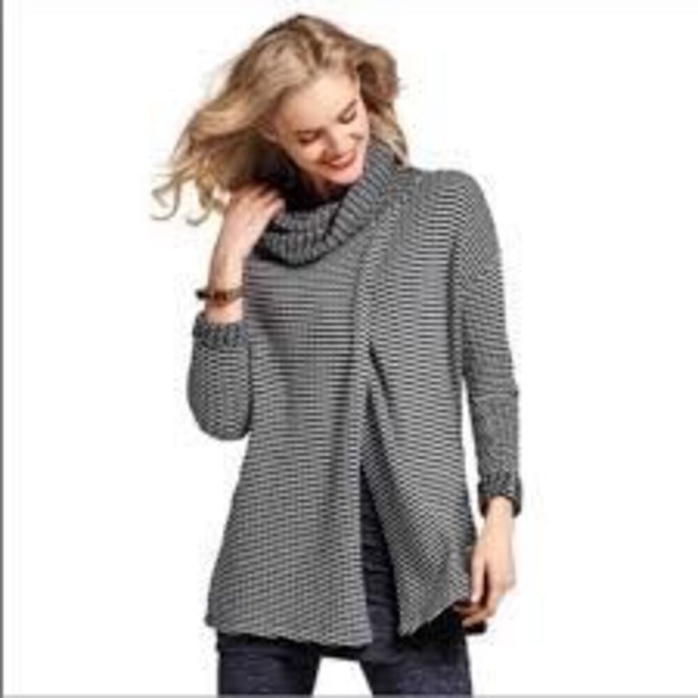 CAbi Fergie Split Stripe turtleneck sweater Small